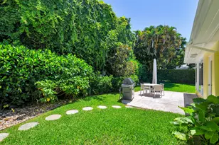 241 Via Linda, Palm Beach, FL 33480 - Photo 12