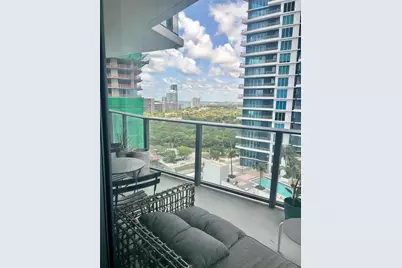 1300 S Miami Avenue #1907, Miami, FL 33130 - Photo 10