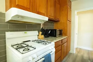 332 S Swinton Ave S, Delray Beach, FL 33444 - Photo 2