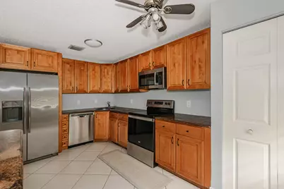 161 Meadows Drive #161, Boynton Beach, FL 33436 - Photo 2