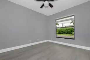 161 Meadows Dr, Boynton Beach, FL 33436 - Photo 20