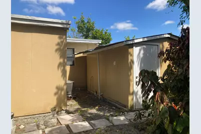 3630 SW 46th Avenue, West Park, FL 33023 - Photo 30