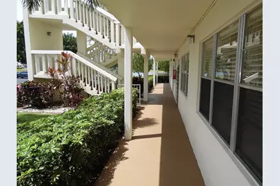 1037 Cambridge B, Deerfield Beach, FL 33442 - Photo 1