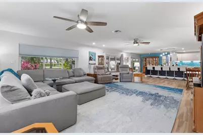 904 W Cypress Lane #V-46, Pompano Beach, FL 33069 - Photo 4