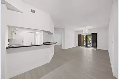 3020 Alcazar Place #202, Palm Beach Gardens, FL 33410 - Photo 8