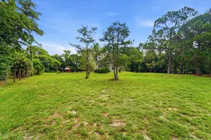 16317 Glasgow Dr E, The Acreage, FL 33470 - Photo 36