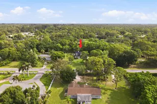 16317 Glasgow Dr E, The Acreage, FL 33470 - Photo 42