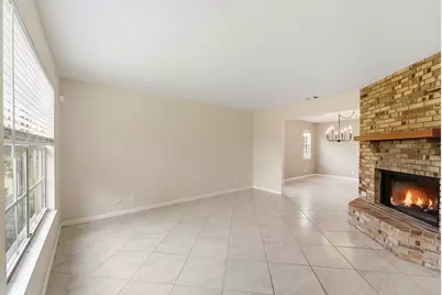 16317 Glasgow Drive E, The Acreage, FL 33470 - Photo 14