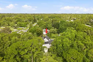 16317 Glasgow Dr E, The Acreage, FL 33470 - Photo 40