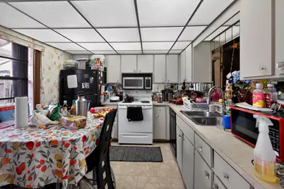 6126 Fairfield Circle, Greenacres, FL 33463 - Photo 16