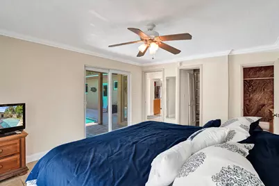 1240 SW 4th Avenue, Pompano Beach, FL 33060 - Photo 10