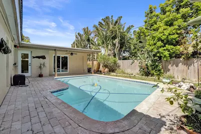 1240 SW 4th Avenue, Pompano Beach, FL 33060 - Photo 46