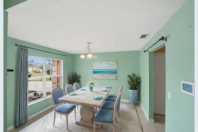 1692 SW Lofgren Avenue, Port Saint Lucie, FL 34953 - Photo 20