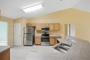 1692 SW Lofgren Ave, Port Saint Lucie, FL 34953 - Photo 10