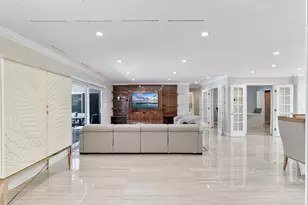 831 Dover St, Boca Raton, FL 33487 - Photo 34