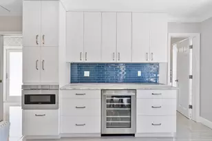 831 Dover St, Boca Raton, FL 33487 - Photo 30
