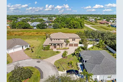 5811 NW Blue Bonnet Court, Port Saint Lucie, FL 34986 - Photo 2