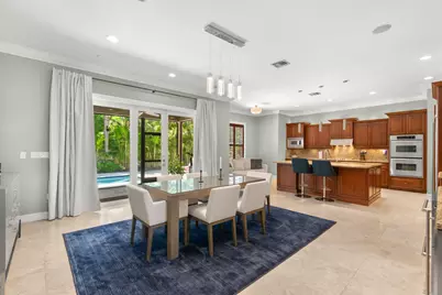 633 NE 20th Street, Wilton Manors, FL 33305 - Photo 2