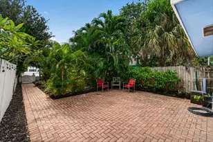 227 N M St, Lake Worth Beach, FL 33460 - Photo 4