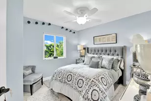 528 Bayfront Dr, Boynton Beach, FL 33435 - Photo 10