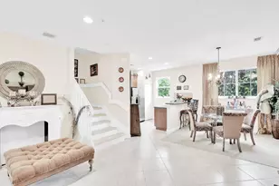 528 Bayfront Dr, Boynton Beach, FL 33435 - Photo 6