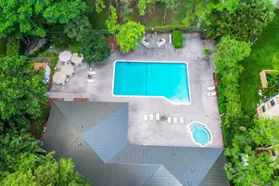 8441 Forest Hills Dr, Coral Springs, FL 33065 - Photo 20