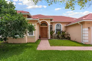 7140 Pinecreek Way, Coconut Creek, FL 33073 - Photo 2