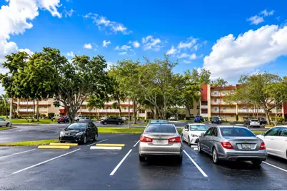 1050 Country Club Drive #303, Margate, FL 33063 - Photo 2