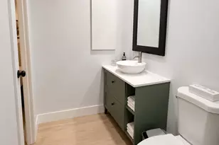 1050 Country Club Dr, Margate, FL 33063 - Photo 20