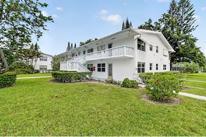 238 Sussex L, West Palm Beach, FL 33417 - Photo 2