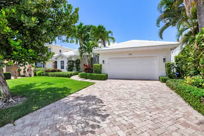 235 Claremont Lane, Palm Beach Shores, FL 33404 - Photo 2