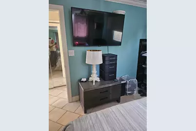 1045 SE 15th Street #13c, Fort Lauderdale, FL 33316 - Photo 2
