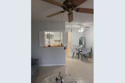 243 Northampton M, West Palm Beach, FL 33417 - Photo 4