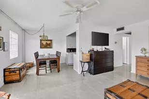 4024 Guildford E, Boca Raton, FL 33434 - Photo 4