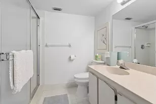 2751 NE 15th St, Fort Lauderdale, FL 33304 - Photo 4