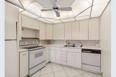 3044 Lincoln C, Boca Raton, FL 33434 - Photo 22