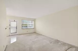 3044 Lincoln C, Boca Raton, FL 33434 - Photo 12