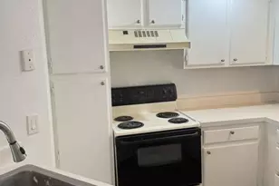 3350 N Pinewalk Dr, Margate, FL 33063 - Photo 8