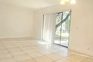 1641 Balfour Point Dr, West Palm Beach, FL 33411 - Photo 2