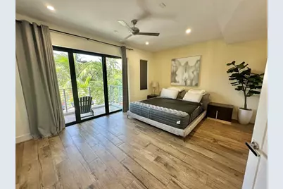 348 Balboa Street, Hollywood, FL 33019 - Photo 14