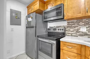 3630 Alder Dr, West Palm Beach, FL 33417 - Photo 12