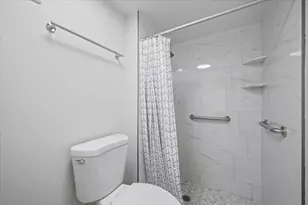 5500 Tamberlane Cir, Palm Beach Gardens, FL 33418 - Photo 12