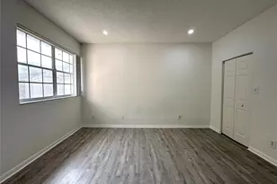 641 Cypress Lake Blvd, Pompano Beach, FL 33064 - Photo 14