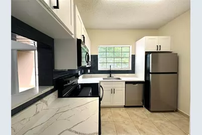 641 Cypress Lake Boulevard #K18, Pompano Beach, FL 33064 - Photo 10