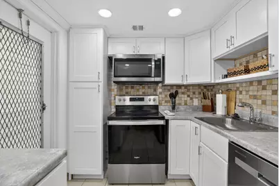3150 N Palm Aire Drive #108, Pompano Beach, FL 33069 - Photo 4
