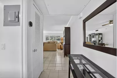 3150 N Palm Aire Drive #108, Pompano Beach, FL 33069 - Photo 2