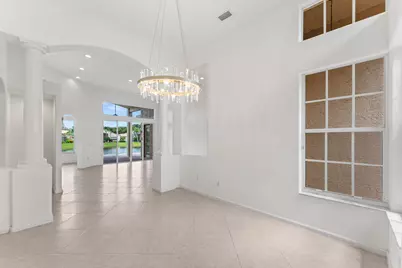 13215 Alhambra Lake Circle, Delray Beach, FL 33446 - Photo 12