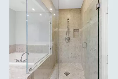 200 NE 2nd Avenue #316, Delray Beach, FL 33444 - Photo 18