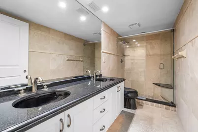 16 Via Lago, Boynton Beach, FL 33435 - Photo 22