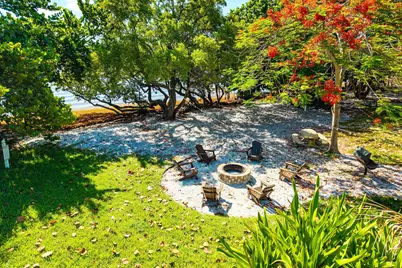 16 Via Lago, Boynton Beach, FL 33435 - Photo 42